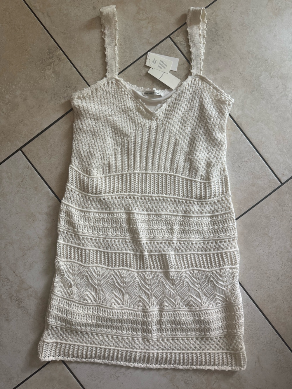 Abercrombie & Fitch Cream V-Neck Knit Sleeveless Dress